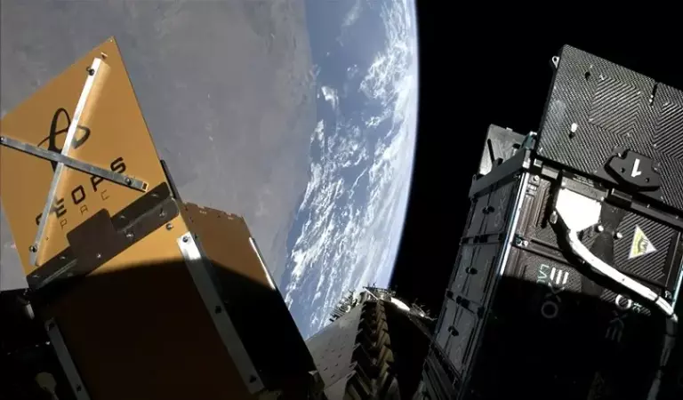 В космос запустили первый частный спутник с ядерным элементом питания
